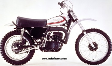 YAMAHA YZ 250