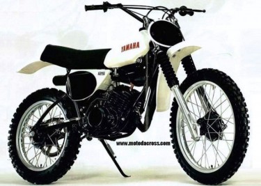 YAMAHA YZ 125