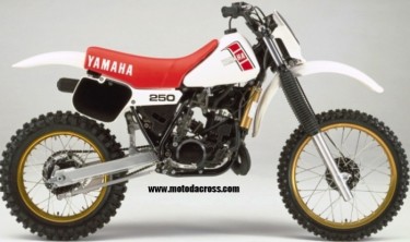 YAMAHA YZ 250