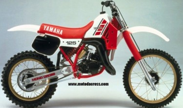 YAMAHA YZ 125