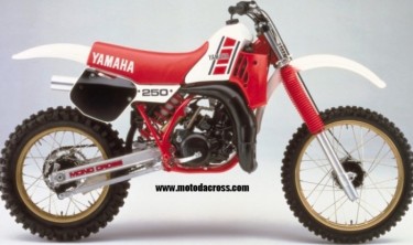 YAMAHA YZ 250