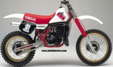YAMAHA YZ 490