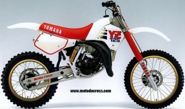 YAMAHA YZ 125