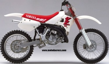 YAMAHA YZ 125