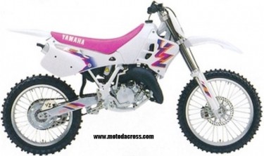 YAMAHA YZ 125