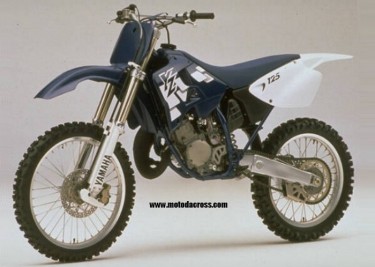 YAMAHA YZ 125