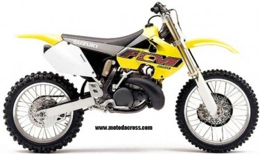 SUZUKI RM 250