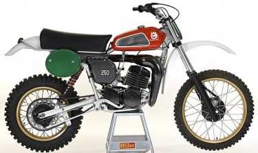 HUSQVARNA CR 250
