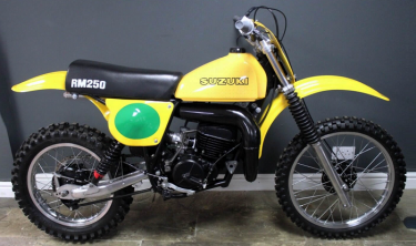 SUZUKI RM 250