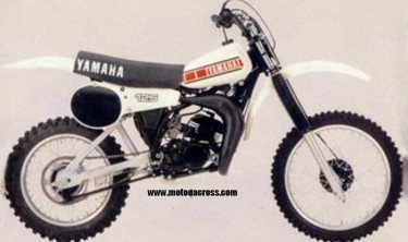 YAMAHA YZ 125