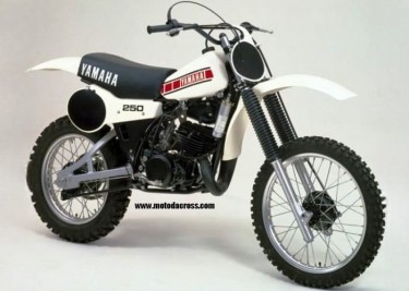 YAMAHA YZ 250