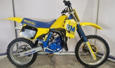SUZUKI RM 125