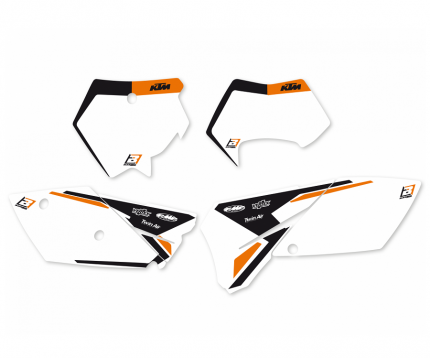 Kit adesivi portanumero KTM SX - SXF 125 / 200 / 525 2004-2006 KTM SX - SXF 250 / 450 2003-2006 KTM EXC - EXC-F 125 / 200 / 250 / 300 / 400 / 450 / 525 2005-2007